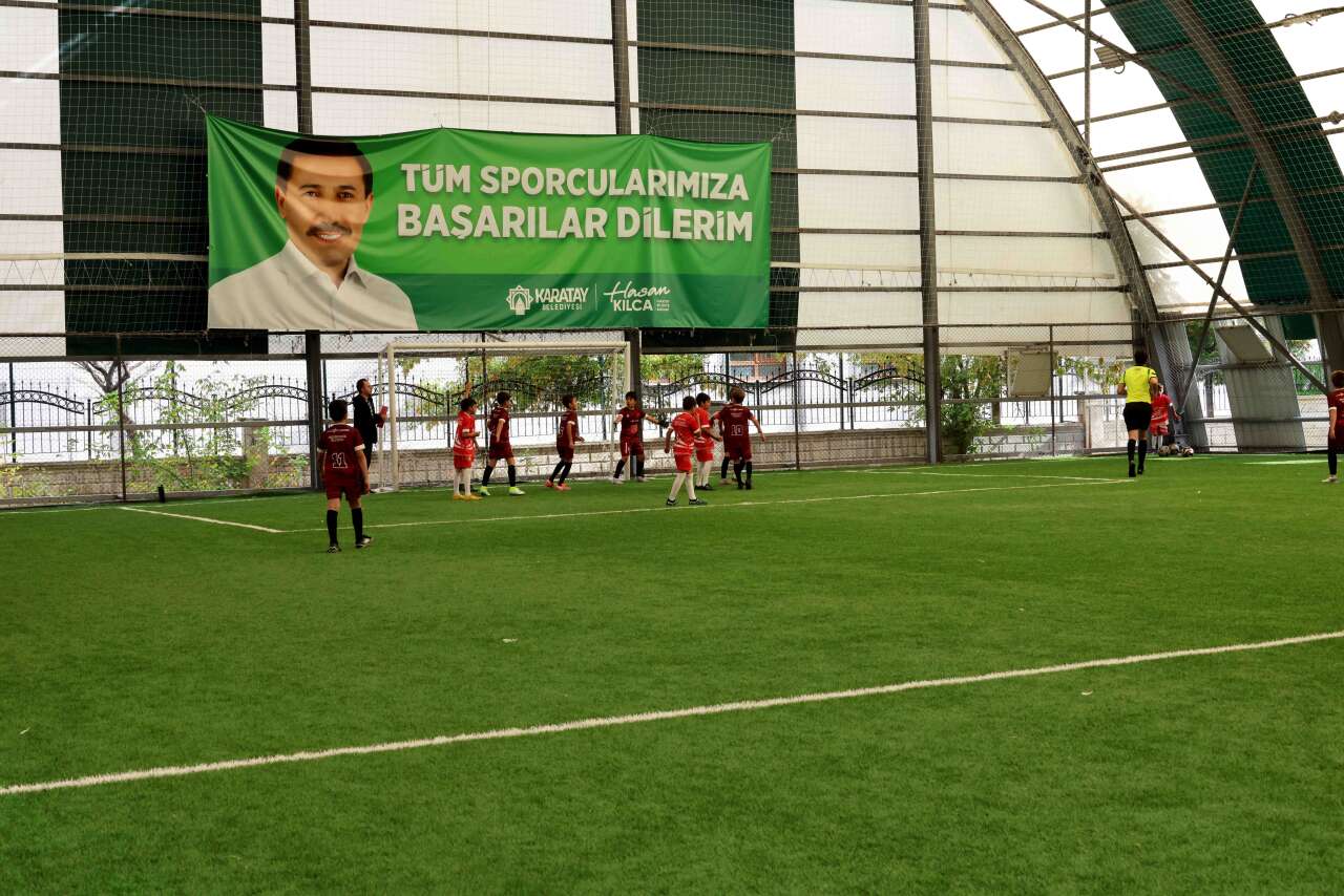 Konya’da 384 öğrenci sahaya çıktı! Şampiyonluk için geri sayım başladı 13
